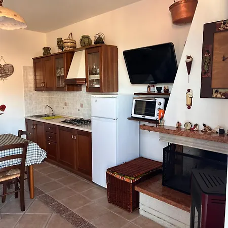 La Casa Nella Pinetina 알페데나