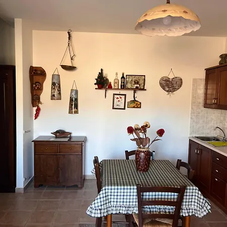 La Casa Nella Pinetina 알페데나