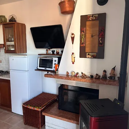 La Casa Nella Pinetina *