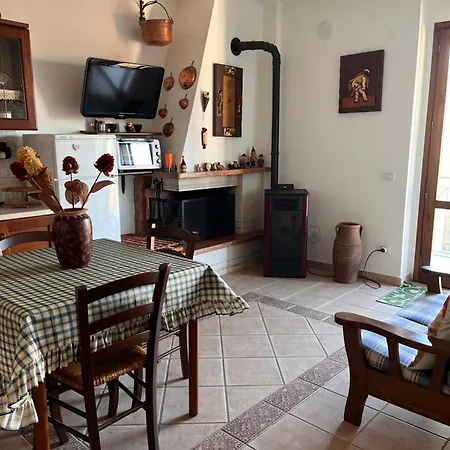 La Casa Nella Pinetina * 알페데나