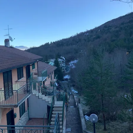 La Casa Nella Pinetina Apartman