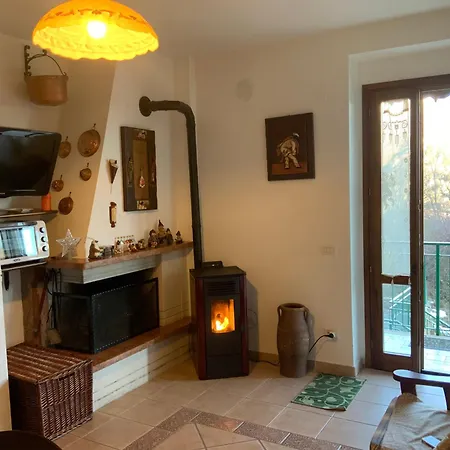 La Casa Nella Pinetina 아파트 *