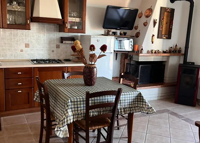 La Casa Nella Pinetina Apartment