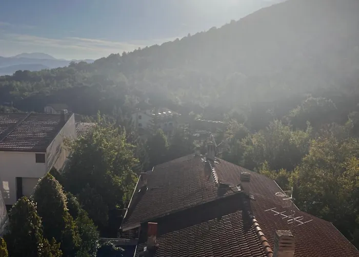 La Casa Nella Pinetina