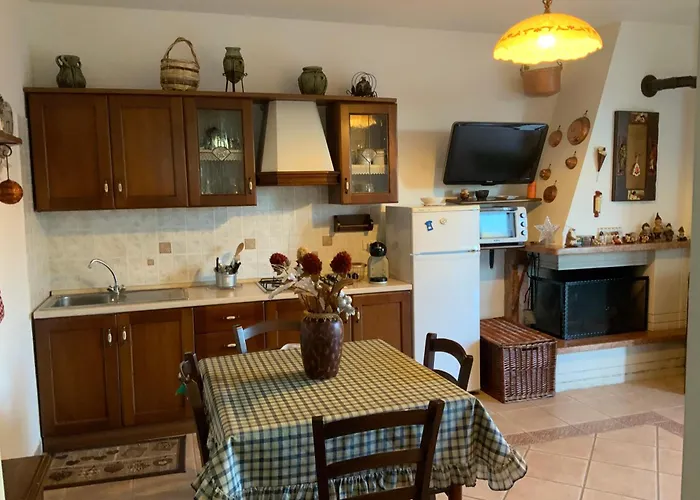 La Casa Nella Pinetina *